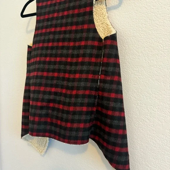 RUYI Fly Away Chambray Plaid Print Vest Faux Fur (O/S) - Picture 7 of 13